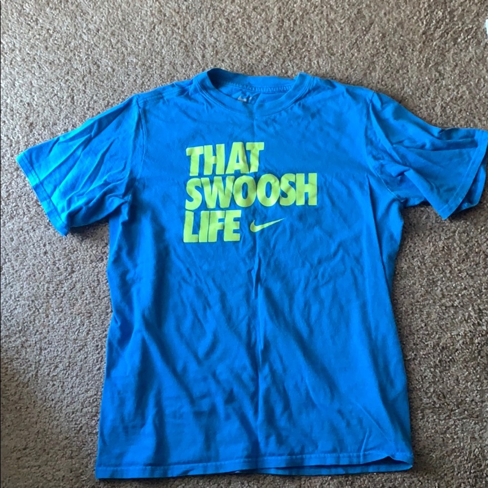Nike t shirt
